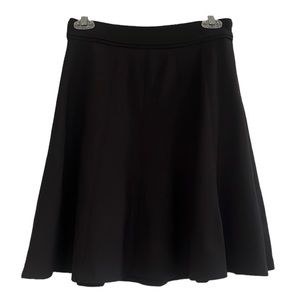 WHITE HOUSE BLACK MARKET PANELED PONTE SKIRT BLACK SIZE 00 XXS